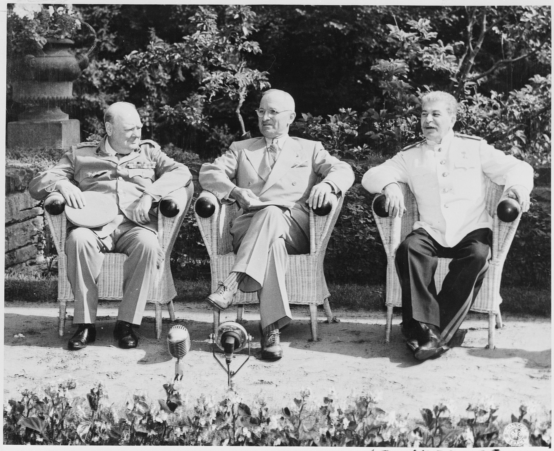 L_to_R,_British_Prime_Minister_Winston_Churchill,_President_Harry_S._Truman,_and_Soviet_leader_Josef_Stalin_in_the..._-_NARA_-_198958